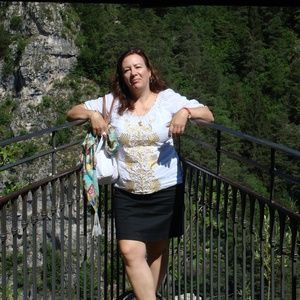 Meet your Posher, Lorraine
